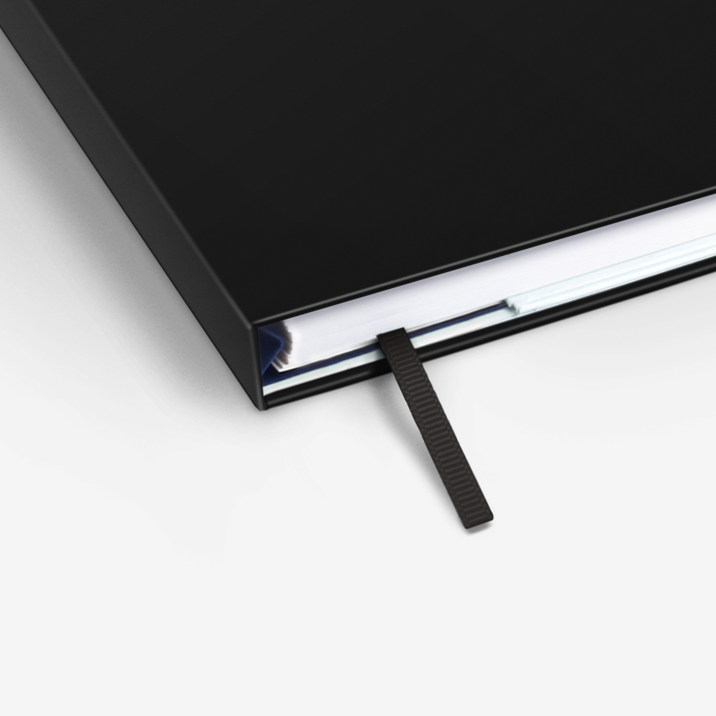 Refillable Wirebound Sketchbook - Plain Black (MRT_H022-LG)